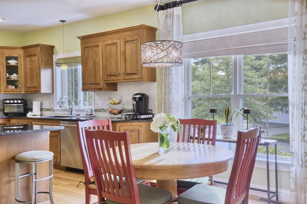 31 Wildwood Road, Unit 31 Norfolk, MA 02056 - Photo 7 of 39