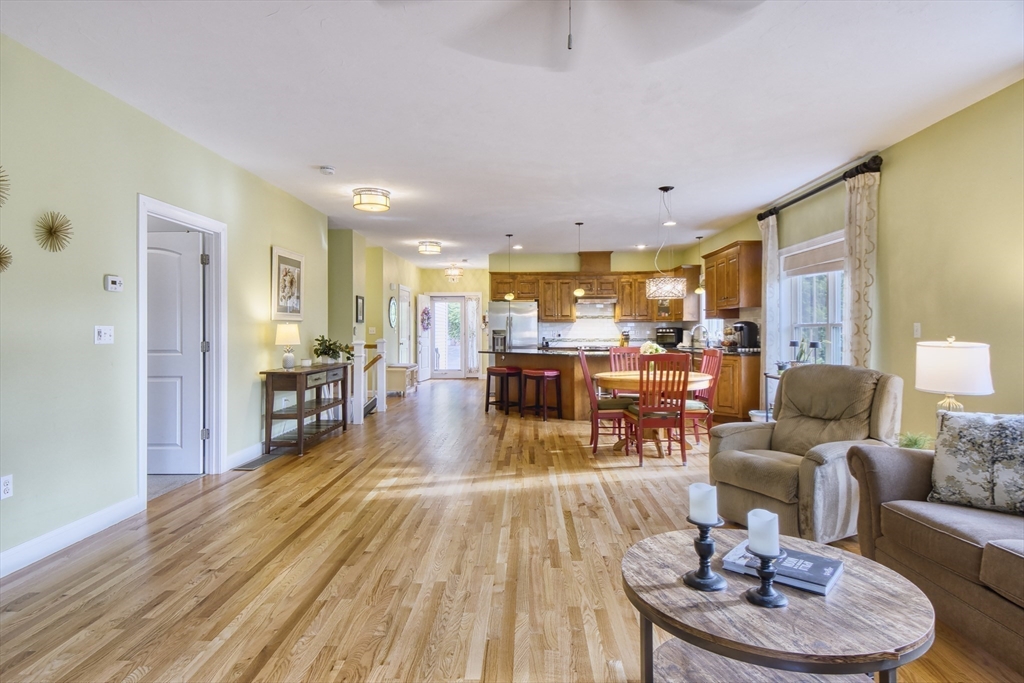 31 Wildwood Road, Unit 31 Norfolk, MA 02056 - Photo 9 of 39