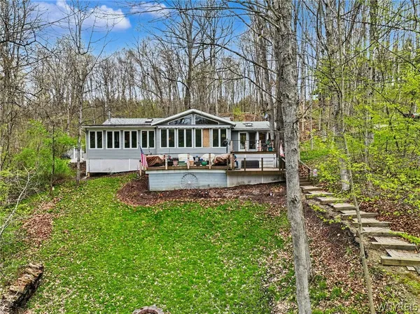 $399,900 | 8300-8 8th, Rushford, NY 14777