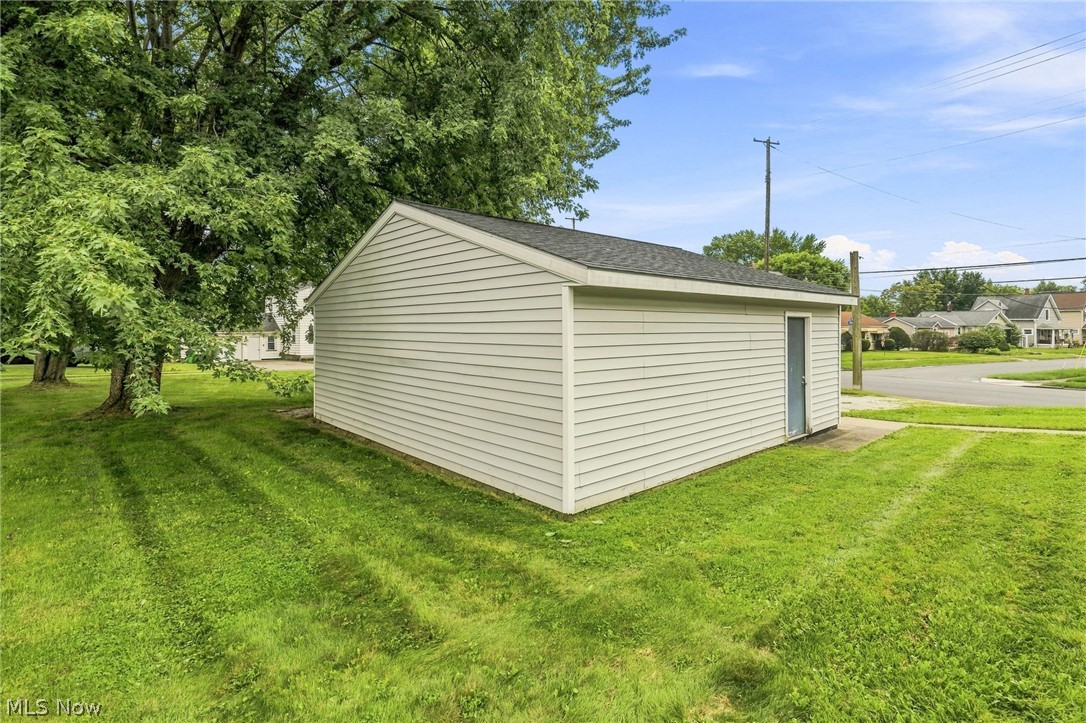 1342 Walnut Road Southwest Massillon, OH 44647 - Photo 26 of 29 Gallery Image 26