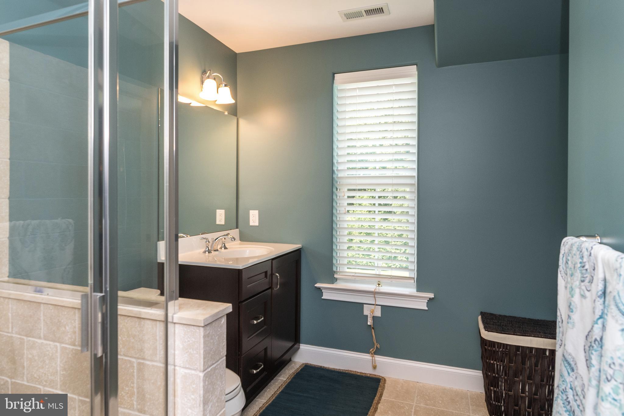 7258 Beech Road Ambler, PA 19002 - Photo 30 of 44 En-Suite Bath also connects to Hall