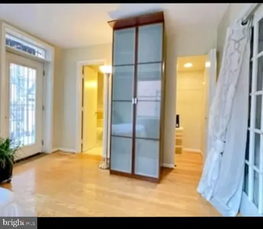 $1,450 | 1438 Meridian Place Northwest, Unit 205, Washington, DC 20010