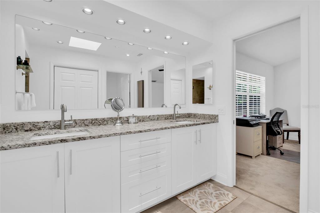 14893 Feather Cove Road Clearwater, FL 33762 - Photo 25 of 52