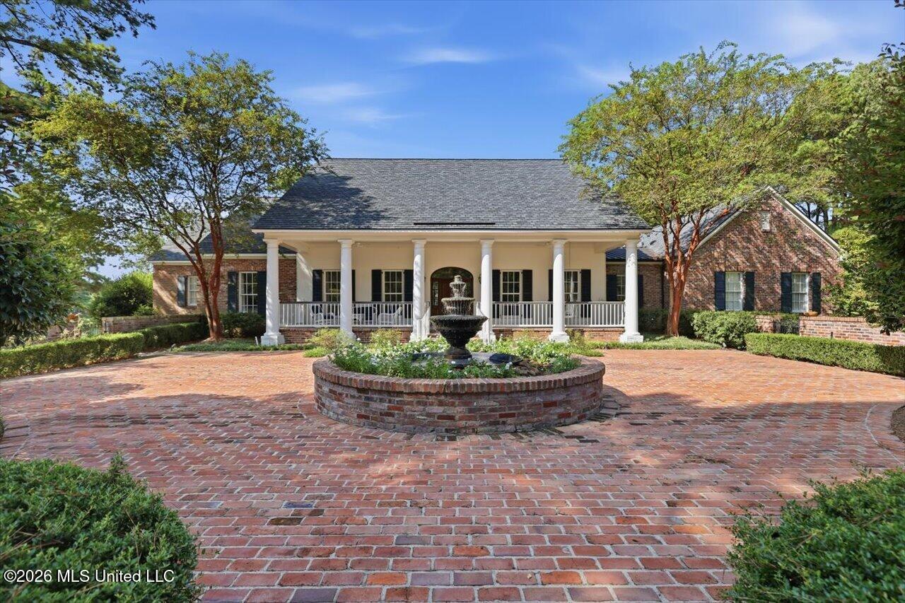 1039 Cedar Hill Road Madison, MS 39110 - Photo 4 of 131 001-1039 Cedar Hill Rd _ Hometoursms.com