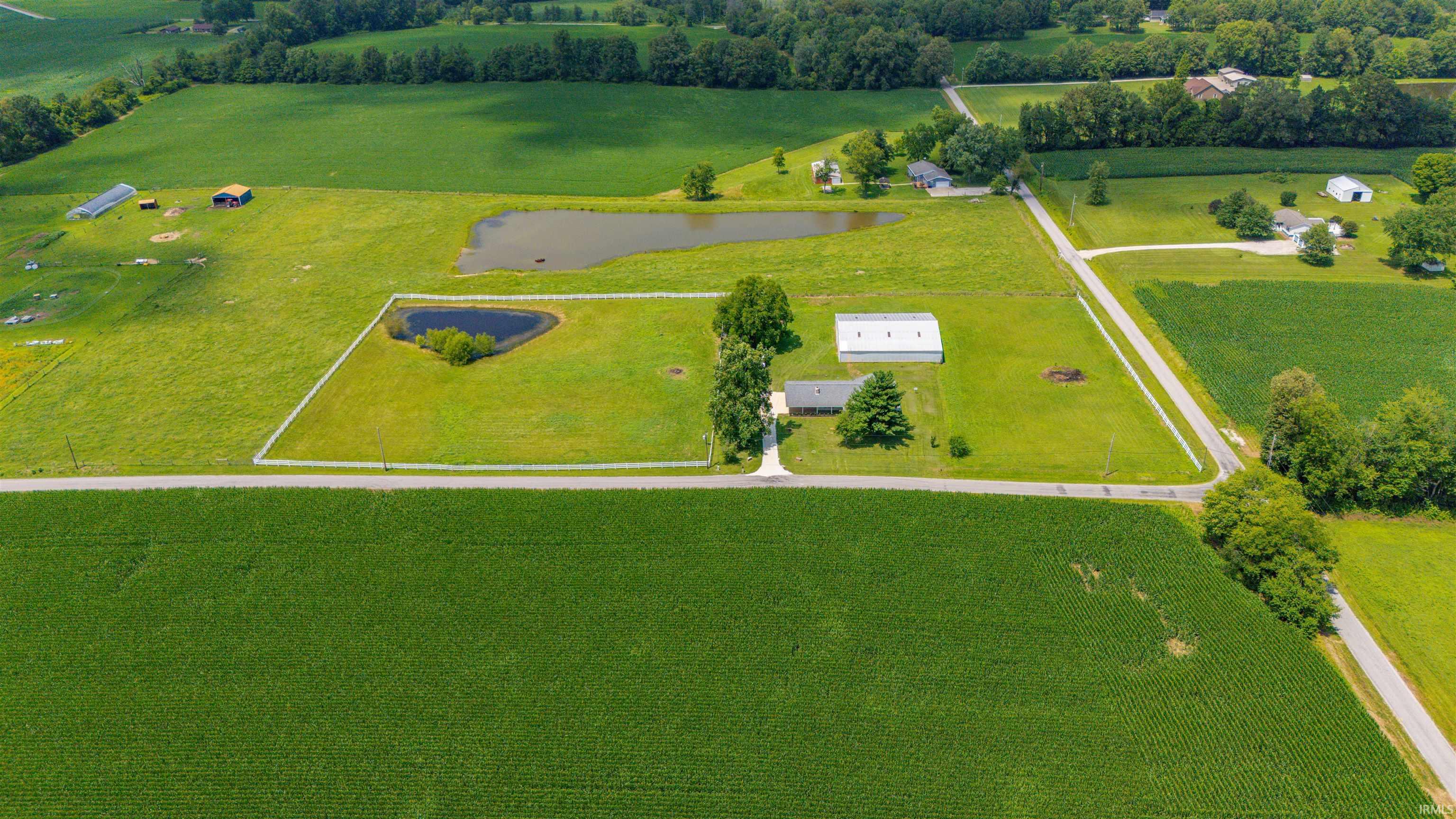 2444 Metzger Road Boonville, IN 47601 - Photo 2 of 37