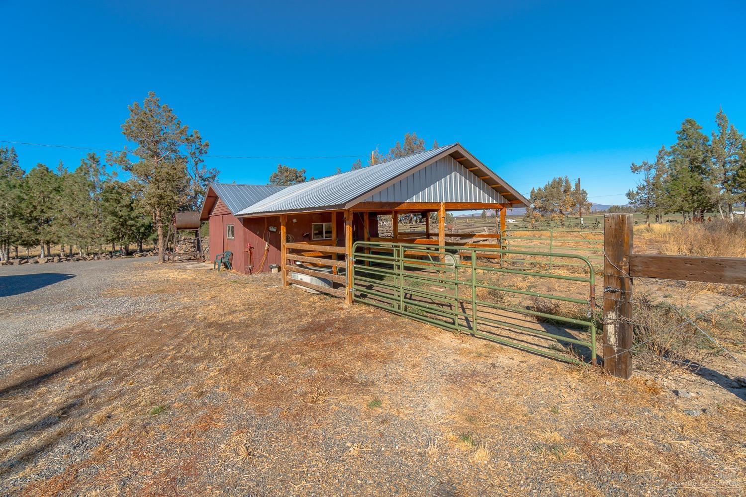 6308 Southwest Kissler Road Powell Butte, OR 97753 - Photo 5 of 23 Additional Photo