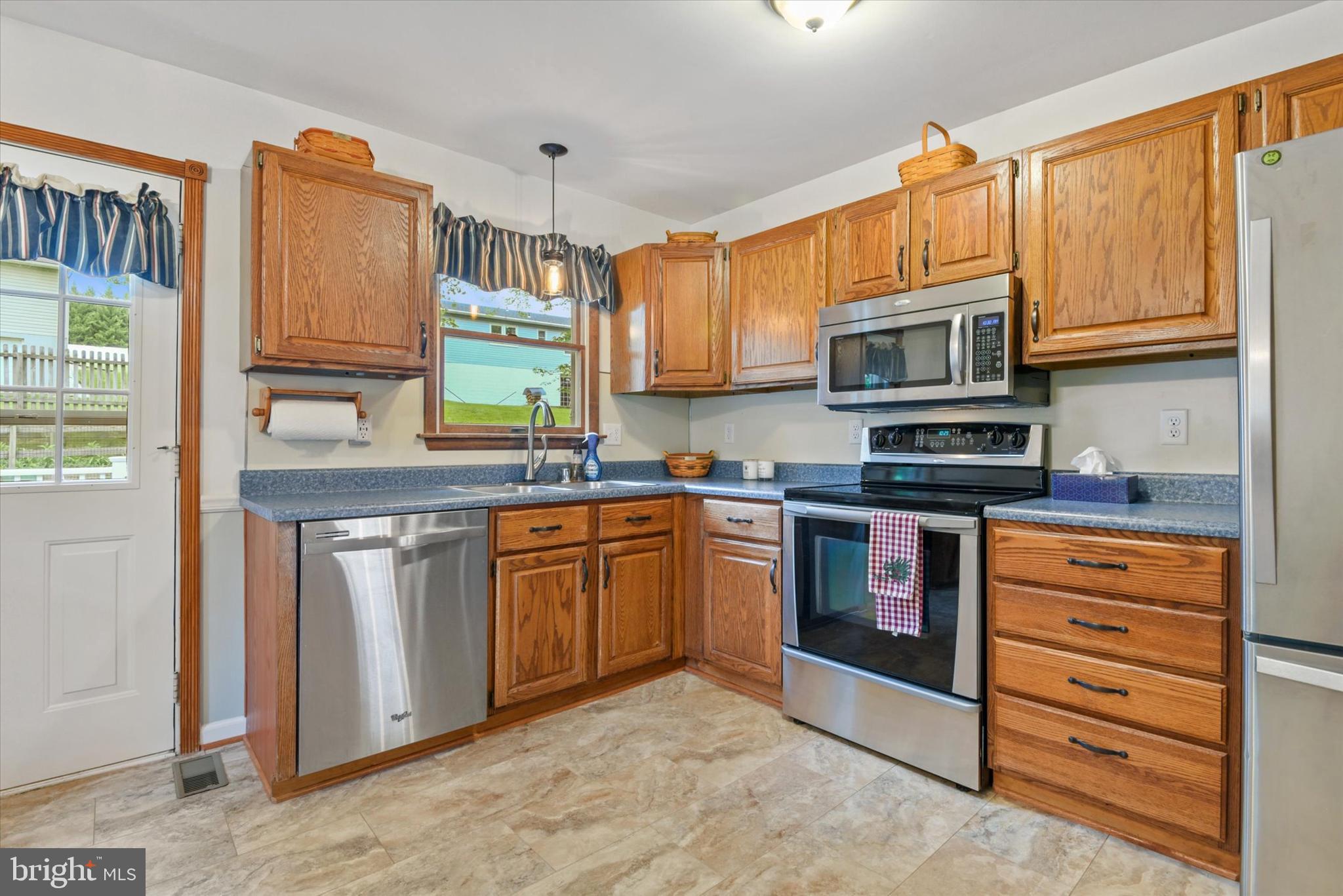 3420 Augusta Road Manchester, MD 21102 - Photo 4 of 29 Gallery Image 4