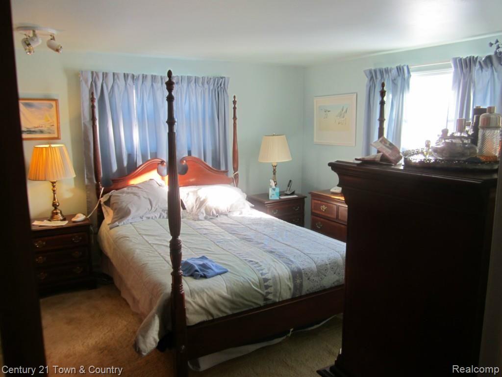 6934 Dublin Fair Road Troy, MI 48098 - Photo 25 of 34 IMG_1147.jpg