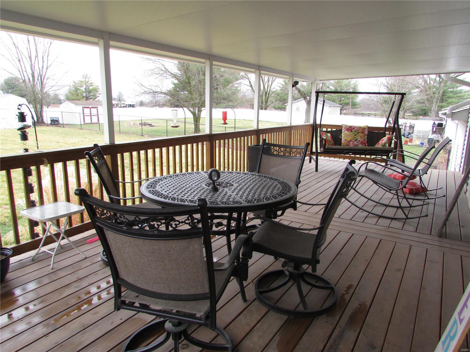 3708 Torch Club Road Alton, IL 62002 - Photo 24 of 33