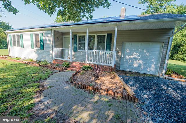 31403 Melson Road Delmar, MD 21875 - Photo 30 of 38 a front view of a house with garden