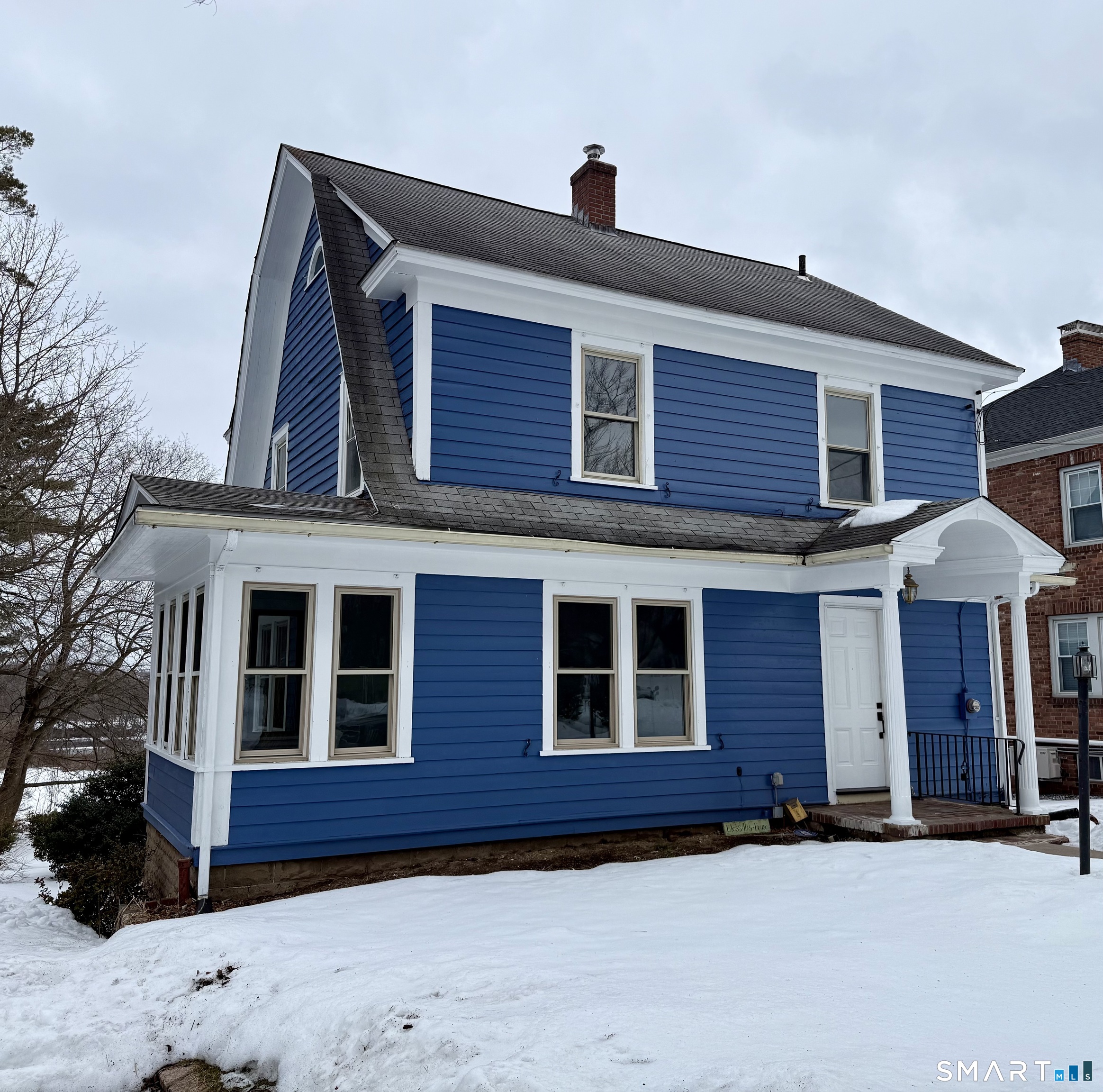 242 Pearl Street Enfield, CT 06082 - Photo 2 of 23