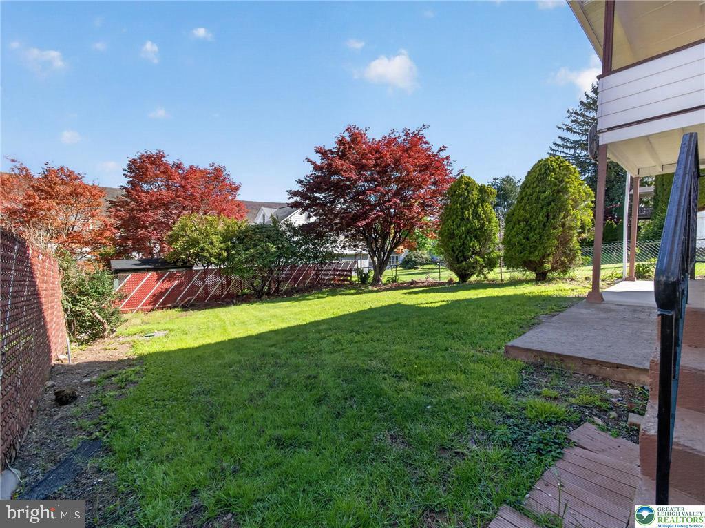 2 East Center Street Nesquehoning, PA 18240 - Photo 13 of 54