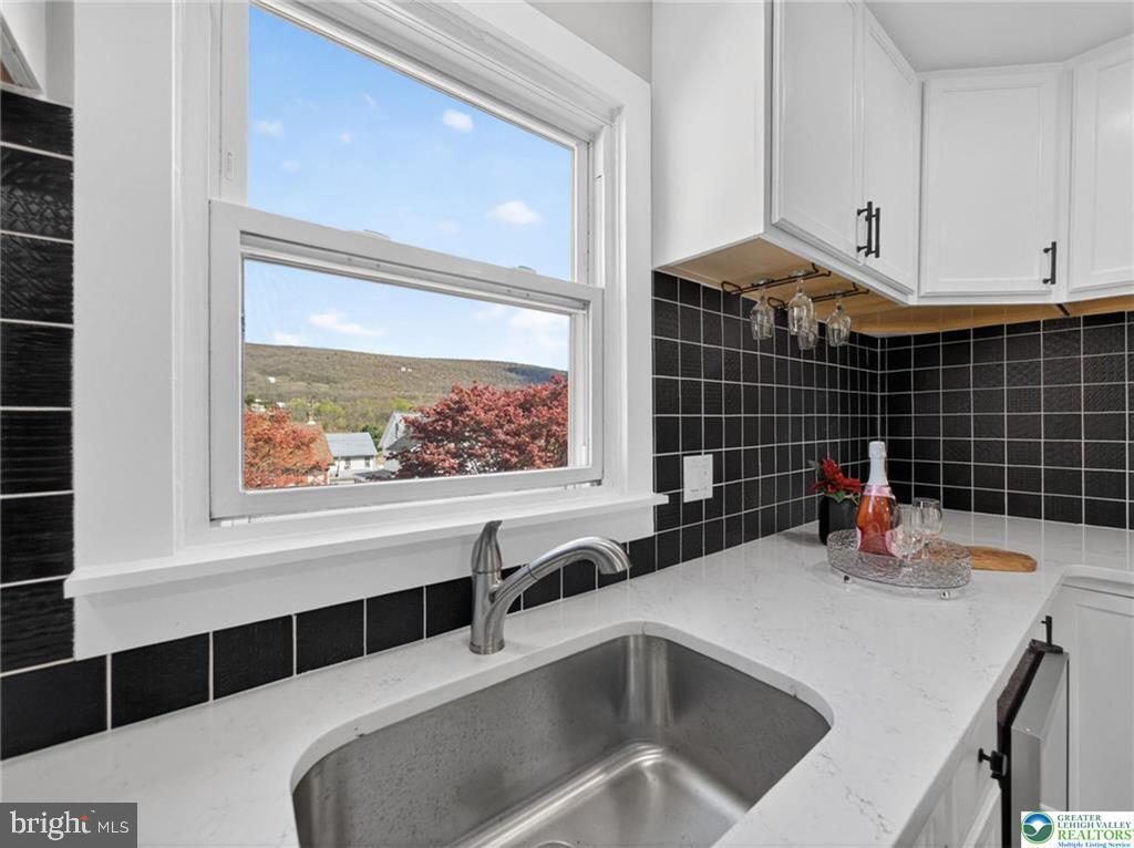 2 East Center Street Nesquehoning, PA 18240 - Photo 35 of 54