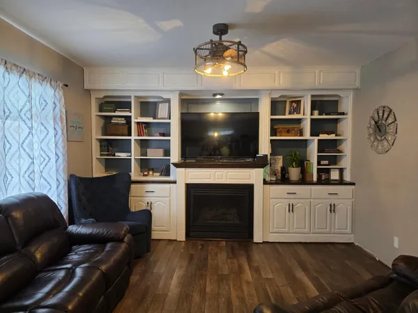 $144,900 | 702 4th Street Southeast, Pipestone, MN 56164