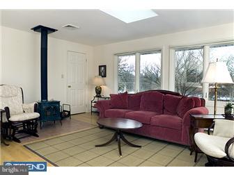 228 King George Road Pennington, NJ 08534 - Photo 5 of 12 Family Room