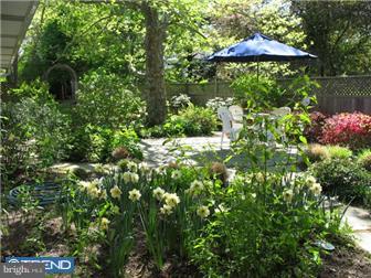 228 King George Road Pennington, NJ 08534 - Photo 10 of 12 Exterior Side