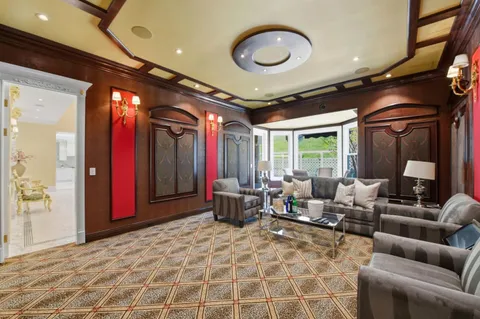 $8,000,000 | 5471 Country Club Parkway, San Jose, CA 95138