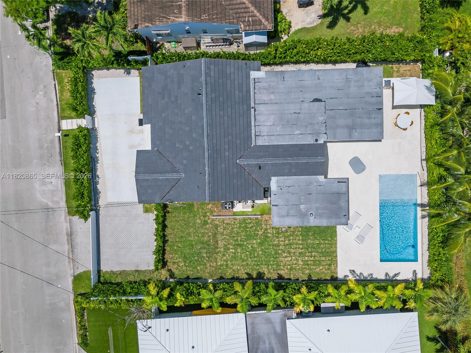 9033 Emerson Avenue Surfside, FL 33154 - Photo 38 of 40 an aerial view of a house