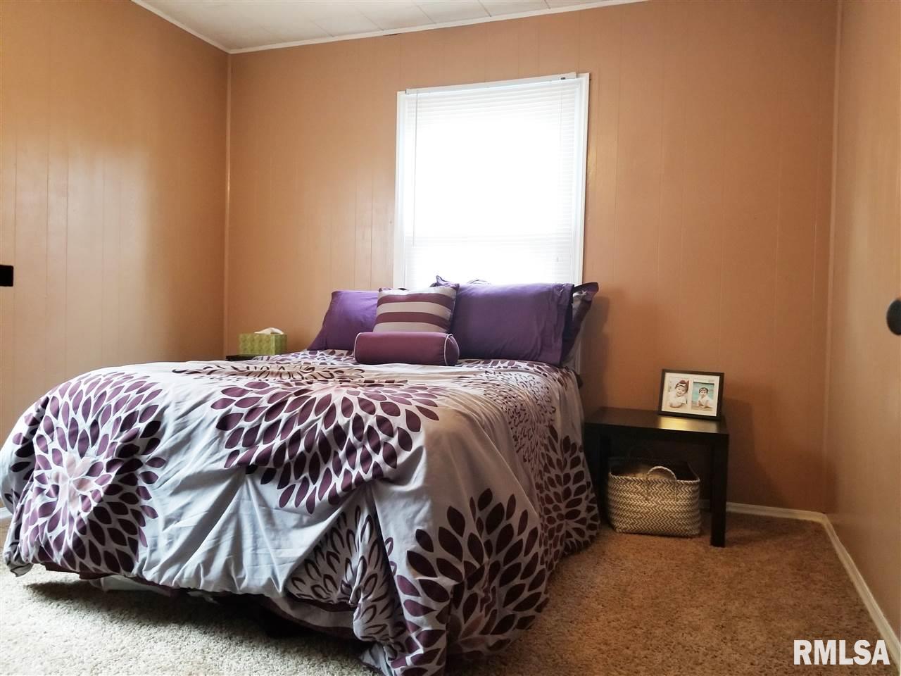 224 West Stonegate Road Peoria, IL 61614 - Photo 17 of 28 Gallery Image 17