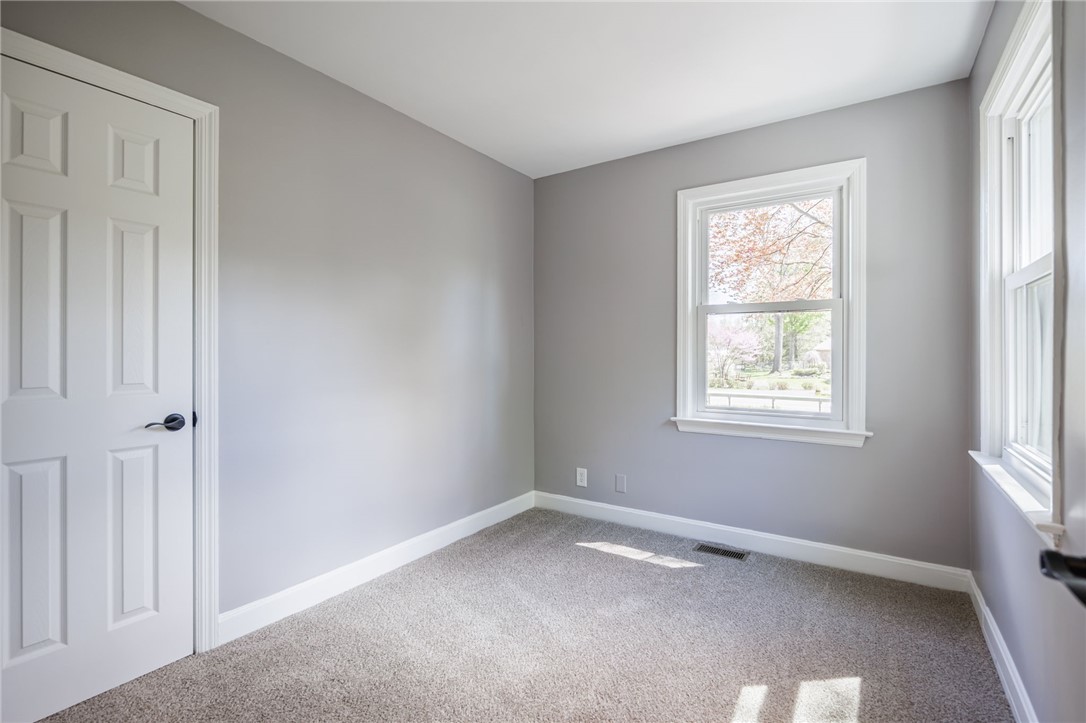 16 Pine Hill Road Parma, NY 14559 - Photo 27 of 45
