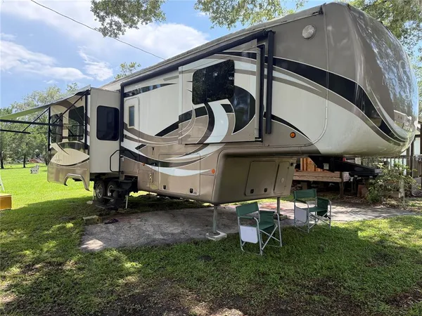 $95,000 | 2092 Culbreath Road, Unit D24, Brooksville, FL 34602