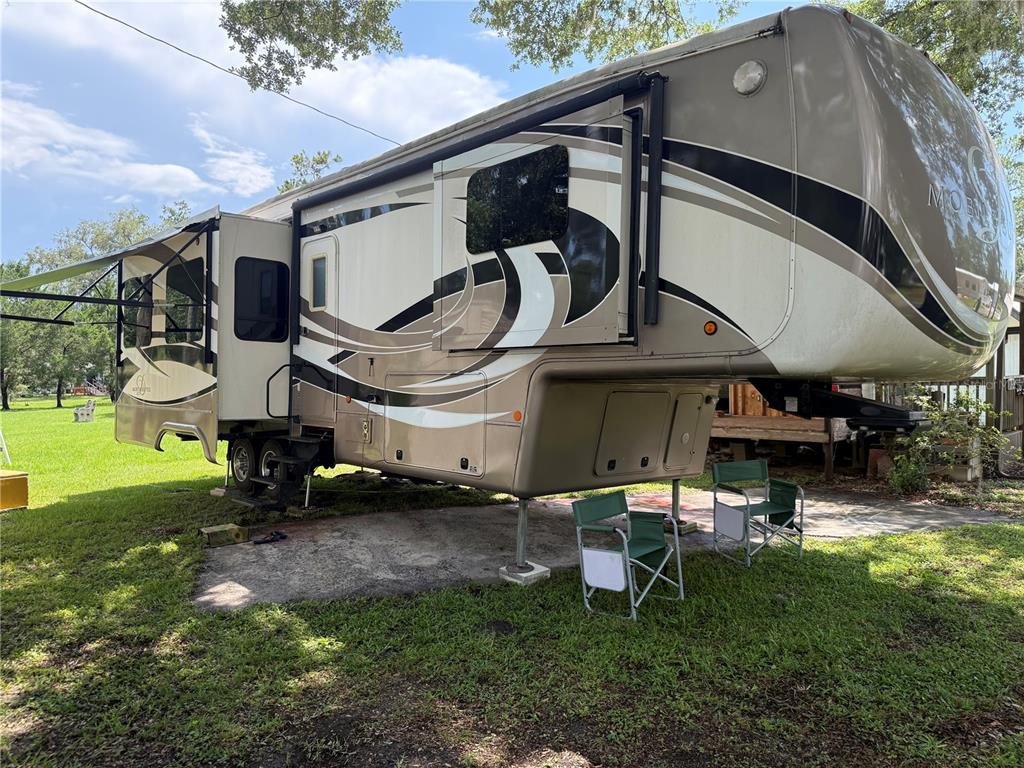 2092 Culbreath Road, Unit D24 Brooksville, FL 34602 - Photo 1 of 55