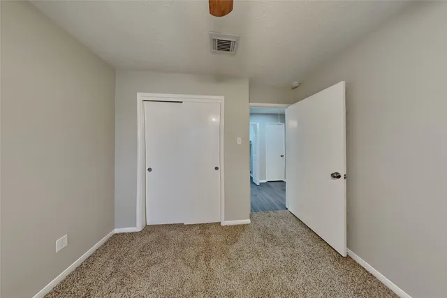 $2,100 | 4311 Duesenberg Court, Pearland, TX 77584