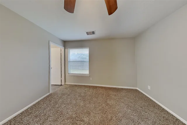 $2,100 | 4311 Duesenberg Court, Pearland, TX 77584