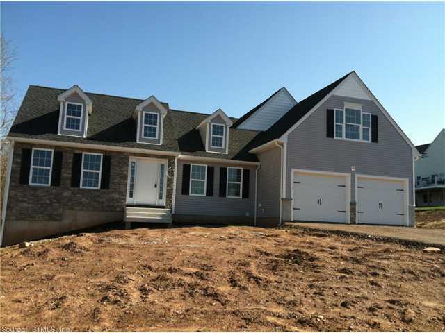 10 Larensen Ridge Bloomfield, CT 06002 - Photo 1 of 1 a front view of a house with a yard