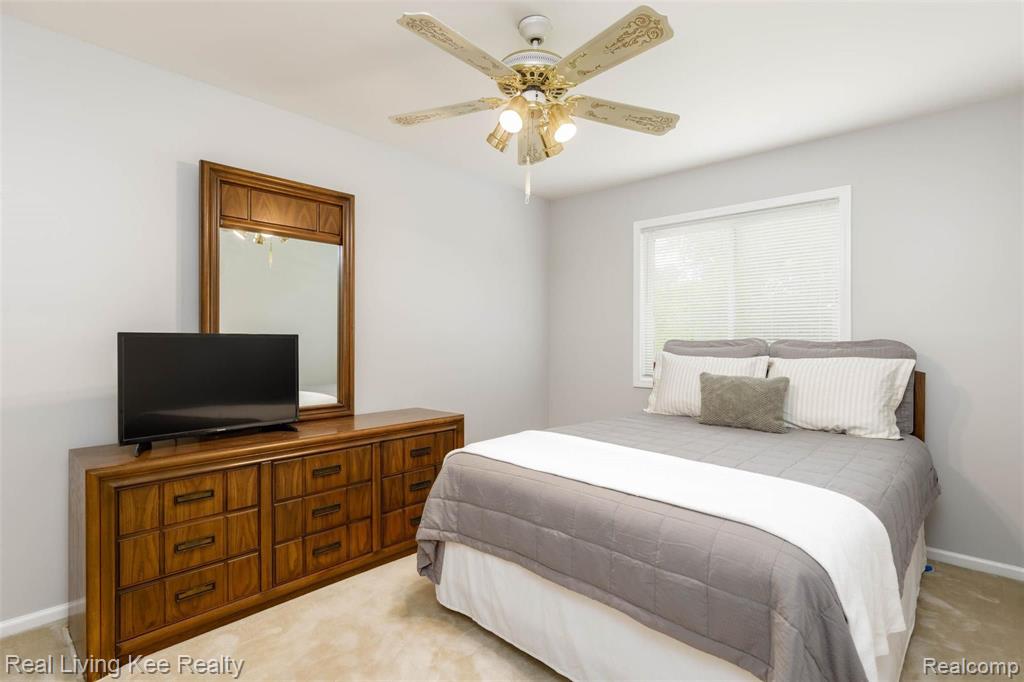 359 Fordcroft Drive Rochester Hills, MI 48309 - Photo 20 of 29