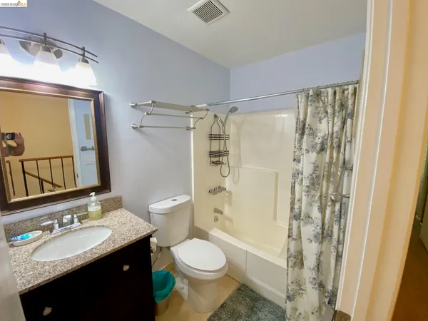 $184,900 | 19096 Dyer Court, Unit 2, Groveland, CA 95321