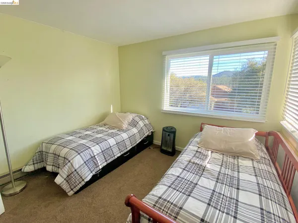 $184,900 | 19096 Dyer Court, Unit 2, Groveland, CA 95321