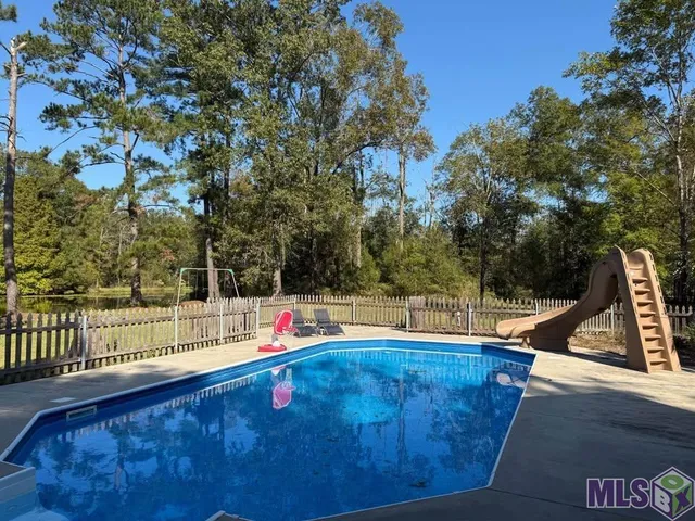 $729,999 | 17820 Highway 42, Livingston, LA 70754