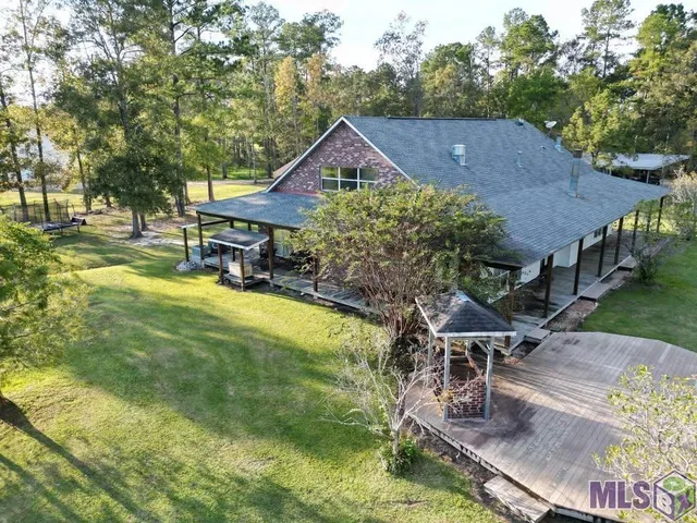 $729,999 | 17820 Highway 42, Livingston, LA 70754