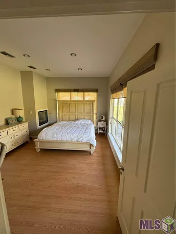 $729,999 | 17820 Highway 42, Livingston, LA 70754