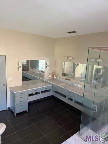 $729,999 | 17820 Highway 42, Livingston, LA 70754