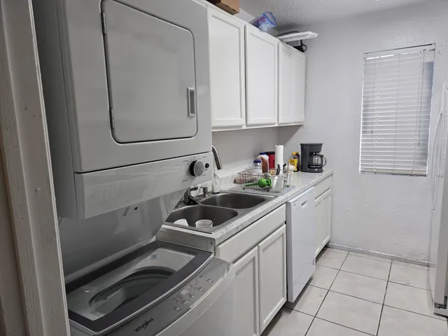 $65,000 | 8405 Wilcrest Drive, Unit 2412, Houston, TX 77072