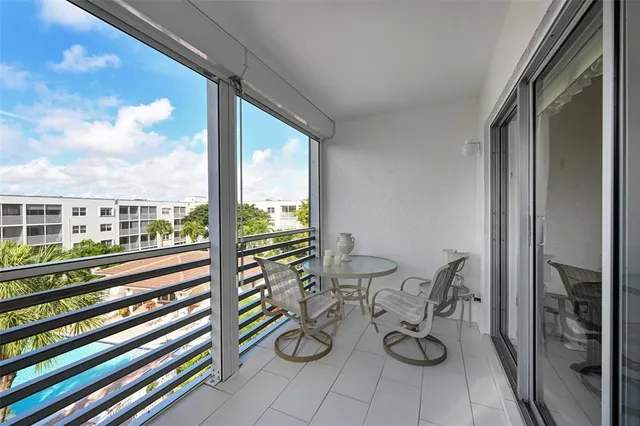 $289,900 | 1541 South Ocean Boulevard, Unit 419, Pompano Beach, FL 33062