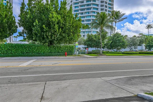 $289,900 | 1541 South Ocean Boulevard, Unit 419, Pompano Beach, FL 33062