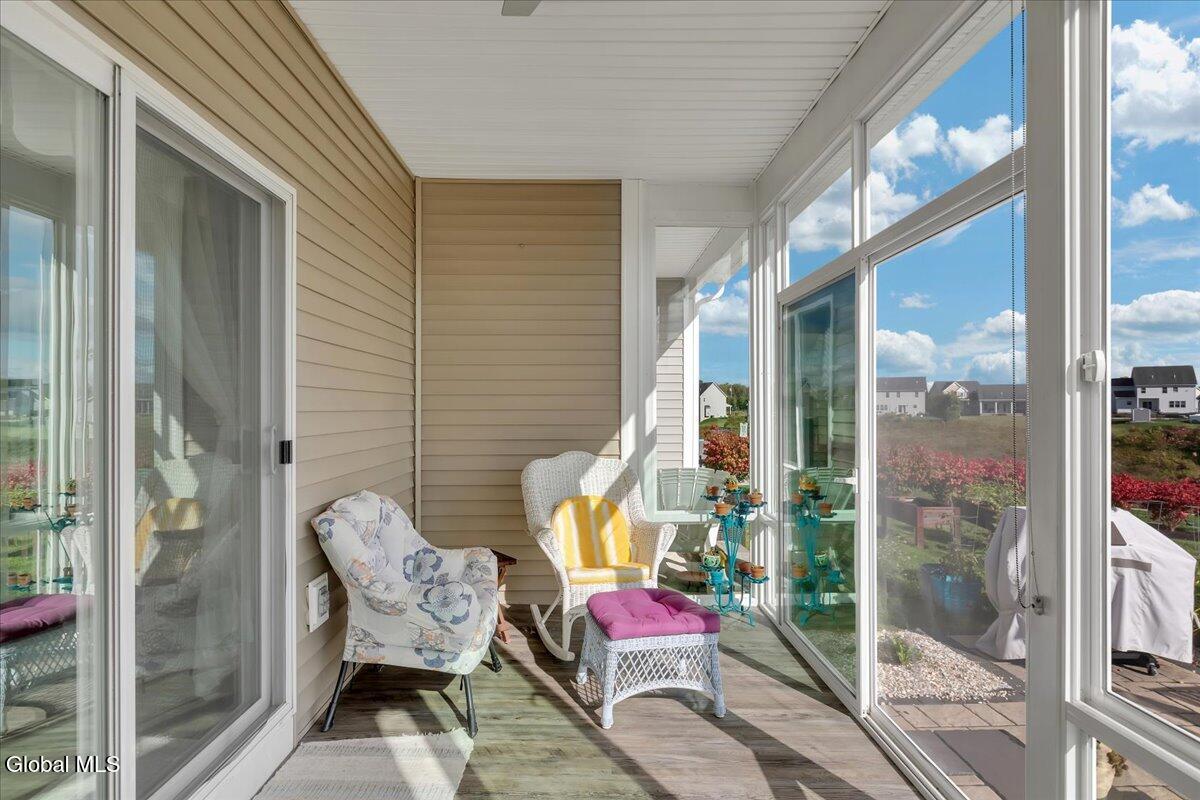 4 Elena Court Halfmoon, NY 12065 - Photo 19 of 62 68-IMG_2398