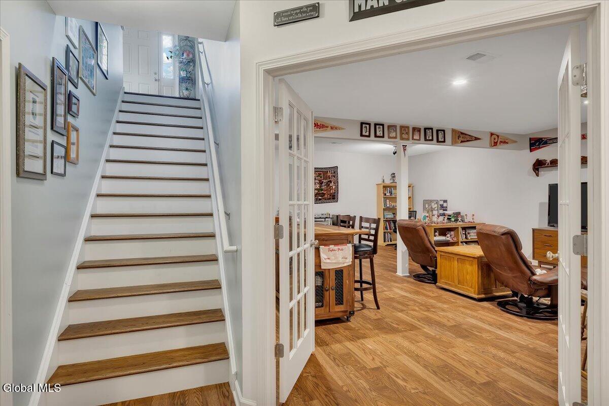 4 Elena Court Halfmoon, NY 12065 - Photo 36 of 62 45-IMG_2245