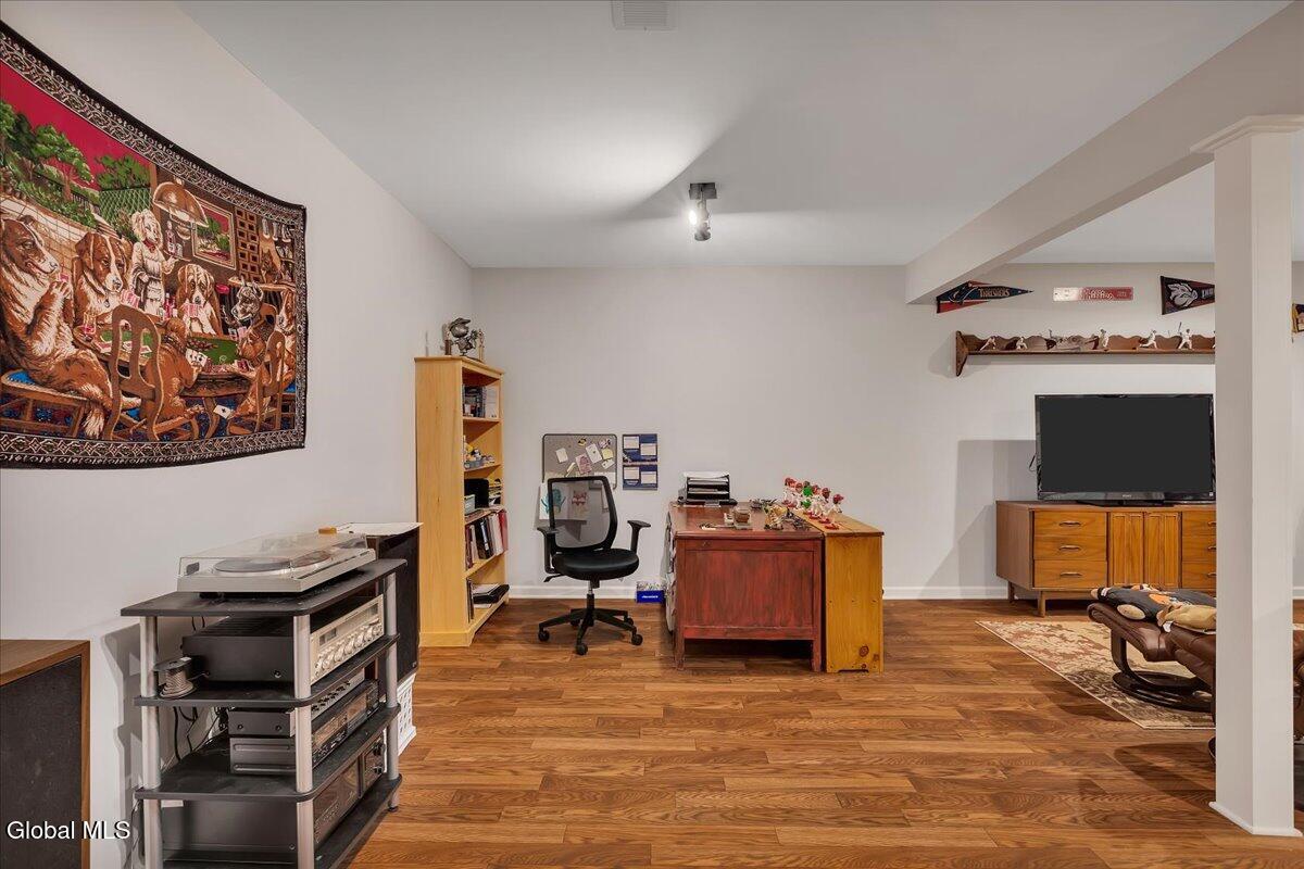 4 Elena Court Halfmoon, NY 12065 - Photo 44 of 62 48-IMG_2262