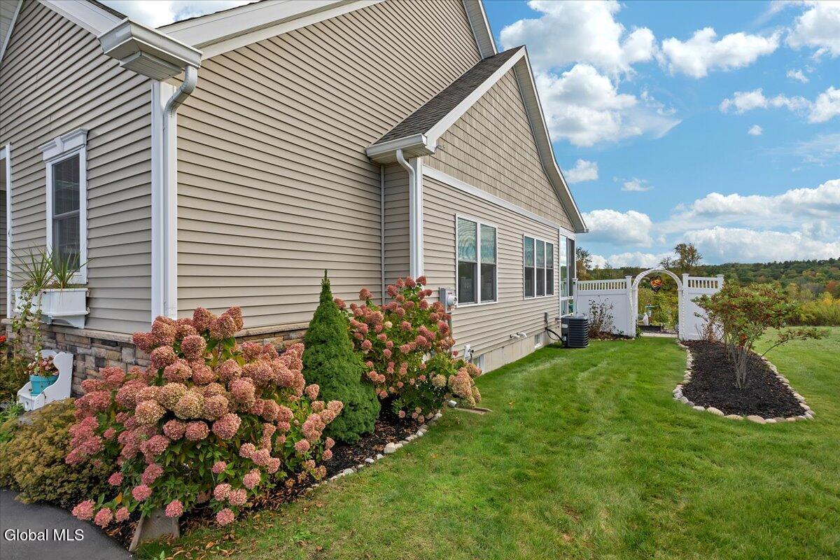 4 Elena Court Halfmoon, NY 12065 - Photo 51 of 62 59-IMG_2324