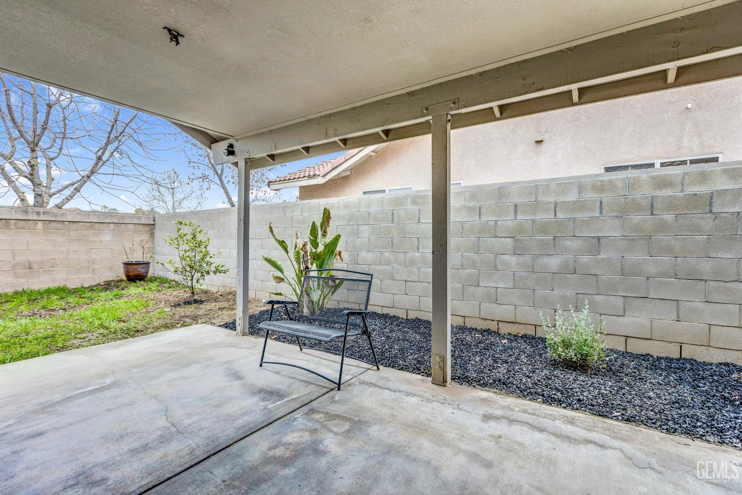 Undisclosed Address Delano, CA 93215 - Photo 38 of 40 a view of an outdoor space with porch