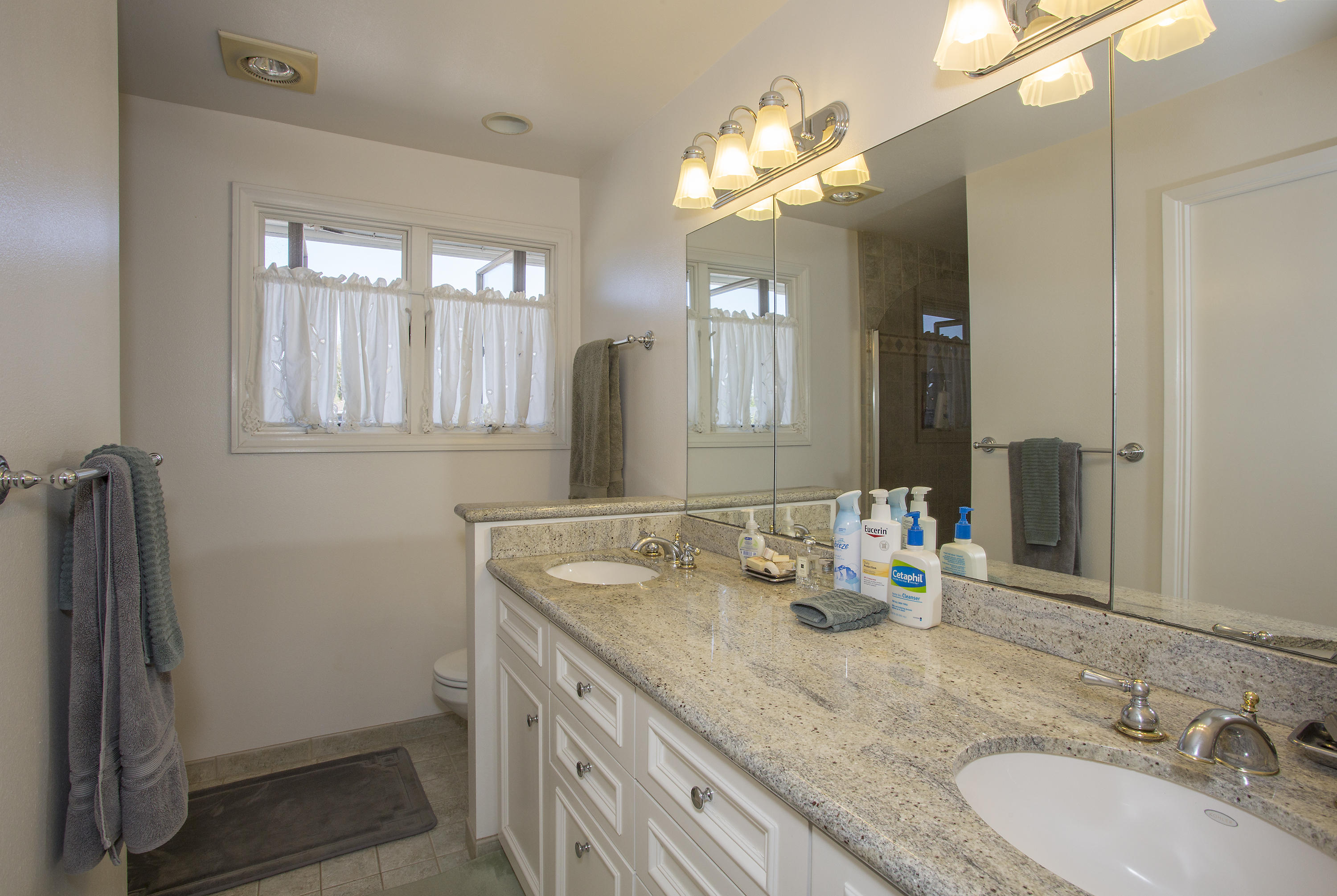 5749 Stow Canyon Road Goleta, CA 93117 - Photo 9 of 15 150h