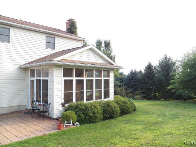 566 Long Lane Road Walnutport, PA 18088 - Photo 9 of 29 Gallery Image 9