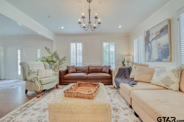 $489,000 | 113 Oak Isle Drive, Longview, TX 75605