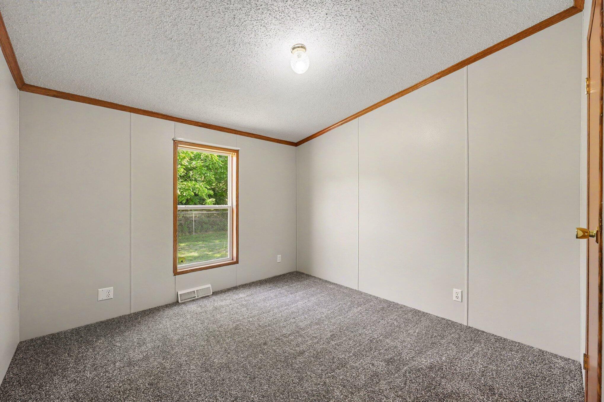 4794 Seymour Road Jackson, MI 49201 - Photo 18 of 48 013_file_1600