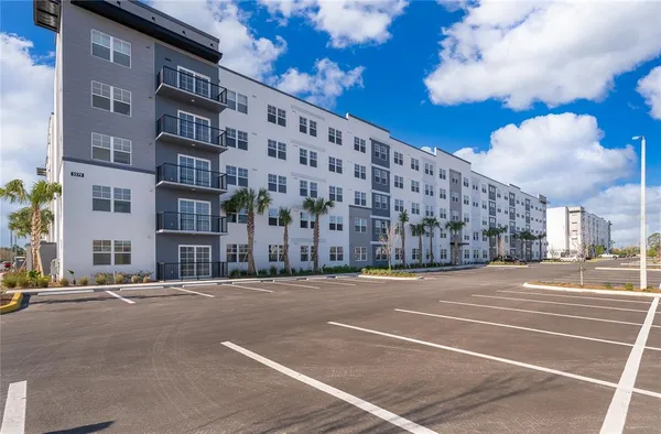 $1,700 | 5579 Millennia Park Drive, Unit 219, Orlando, FL 32839