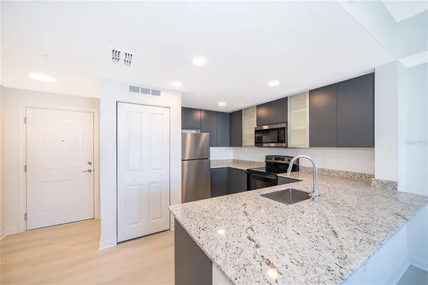 $1,700 | 5579 Millennia Park Drive, Unit 219, Orlando, FL 32839